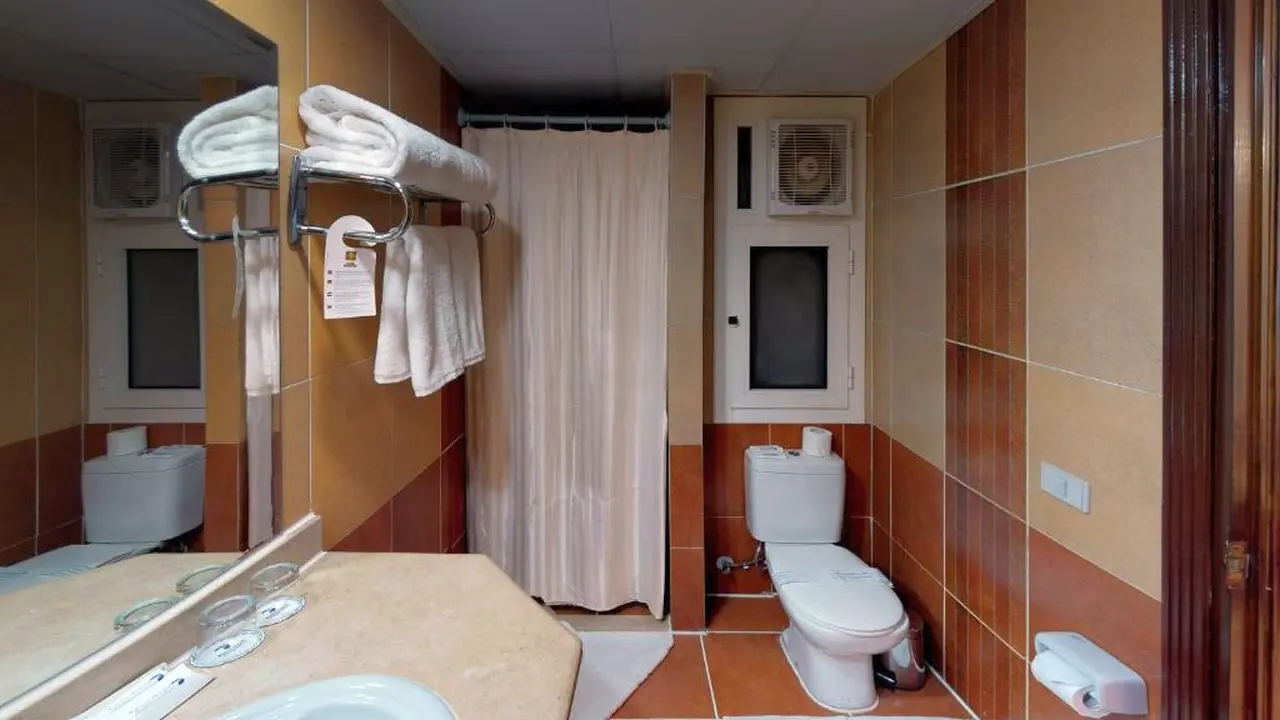 الفندق فالكون نعمة ستار - شرم الشيخ